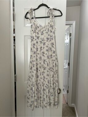 Trixxi Cream Maxi Dress with Lavender Floral Print